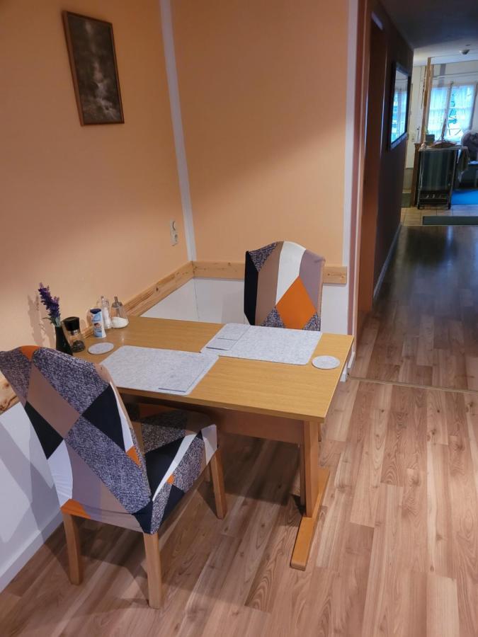 Gaestehaus Luise Bed & Breakfast Моншау Екстериор снимка