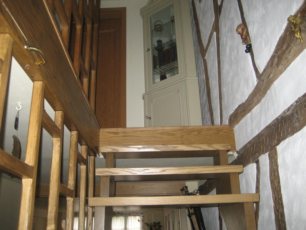 Gaestehaus Luise Bed & Breakfast Моншау Стая снимка