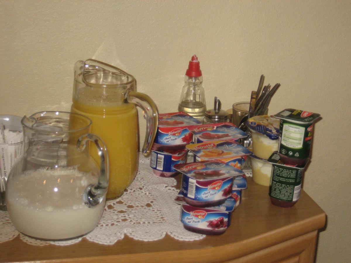 Gaestehaus Luise Bed & Breakfast Моншау Екстериор снимка